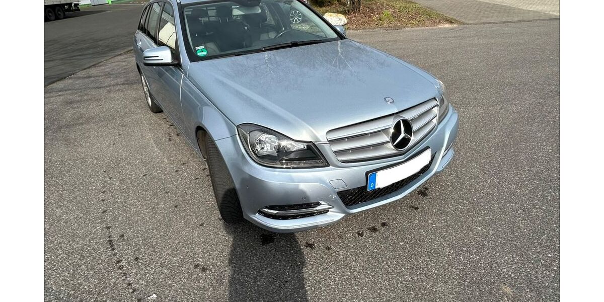 Mercedes-Benz C 180 134.000 km 13.990 &euro; Meckenheim 53340