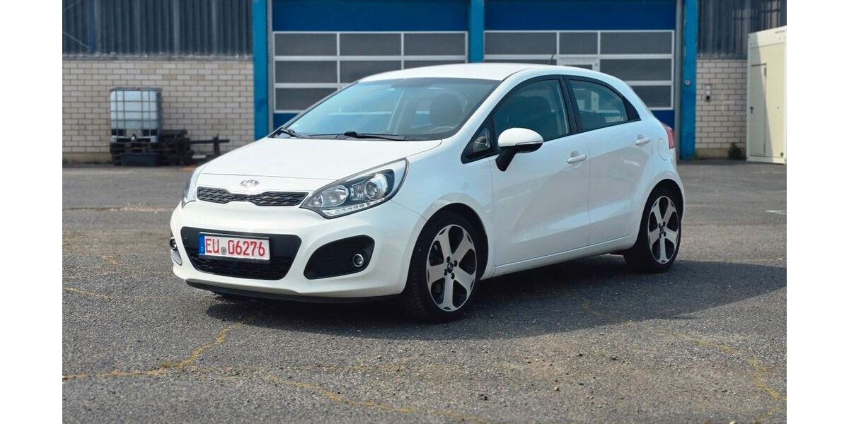 Kia Rio 38.000 km 6.800 &euro; Euskirchen 53879