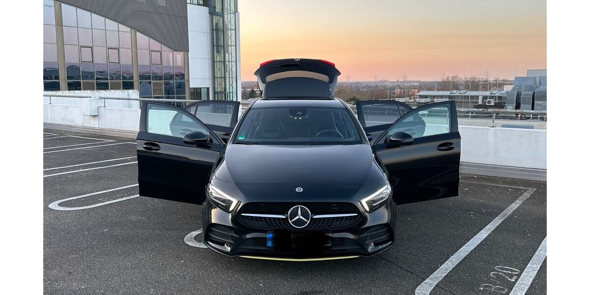 Mercedes-Benz A 250 95.400 km 22.999 &euro; Hürth 50354