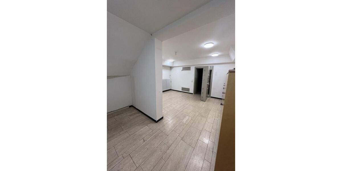 Gewerbeobjekt Düren Rölsdorf - 3.310&euro; | Angebot:21646452