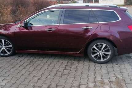 Honda Accord 228.000 km 8.900 &euro; Düren 52351