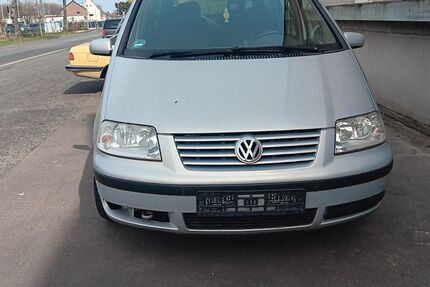 VW Sharan 275.000 km 1.299 &euro; Kuchenheim 53881