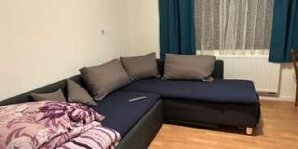 Erdgeschoßwohnung Bonn Friesdorf - 1.5 Zimmer, 38 m&sup2;, 900&euro; | Angebot:25352340