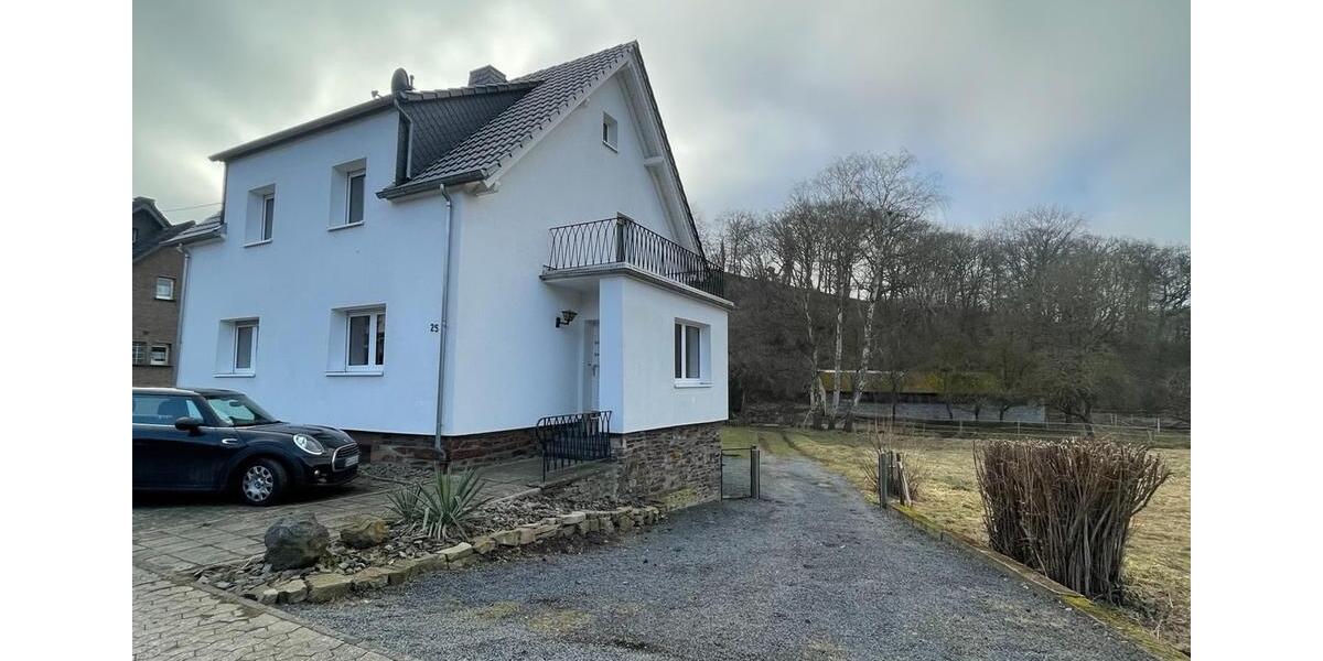 Bauernhaus, Landhaus Bad Neuenahr-Ahrweiler Ahrweiler - 5 Zimmer, 98 m&sup2;, 1.450&euro; | Angebot:23756941