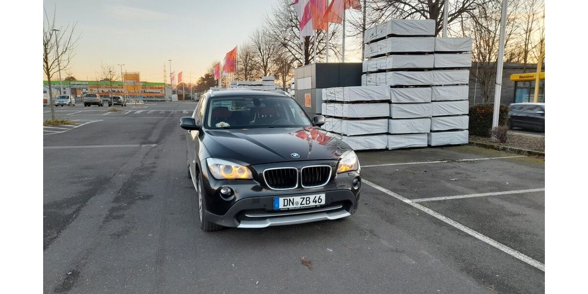 BMW X1 215.000 km 7.700 &euro; Düren 52355