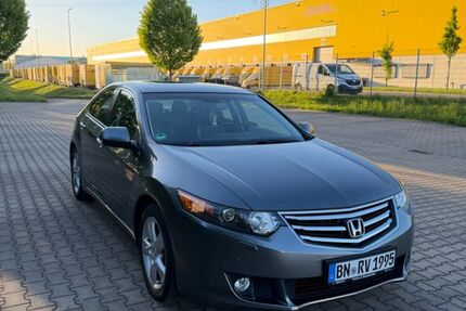 Honda Accord 47.000 km 14.000 &euro; Niederkassel 53859