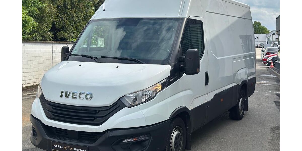 IVECO Andere 157.270 km 16.490 &euro; Rheinbach 53359