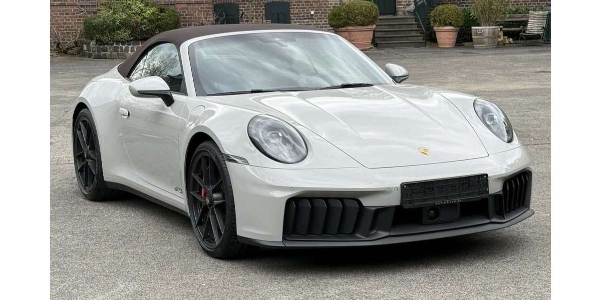 Porsche 992 11.400 km 183.790 &euro; Frechen 50226