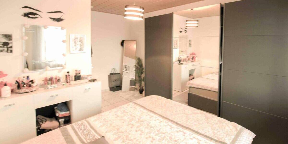 Mehrfamilienhaus, Wohnhaus Hürtgenwald Kleinhau - 8 Zimmer, 220 m&sup2;, 315.000&euro; | Angebot:26657825