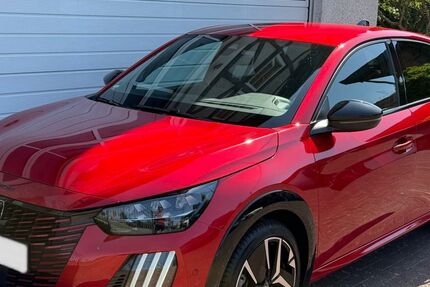 Peugeot 208 25.185 km 19.990 &euro; Nideggen 52385