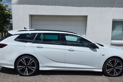 Opel Insignia 101.200 km 19.500 &euro; Nettersheim 53947