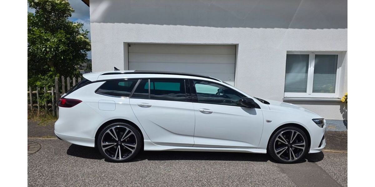 Opel Insignia 101.200 km 19.500 &euro; Nettersheim 53947