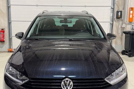 VW Golf Sportsvan 113.500 km 7.600 &euro; Niederkassel 53859