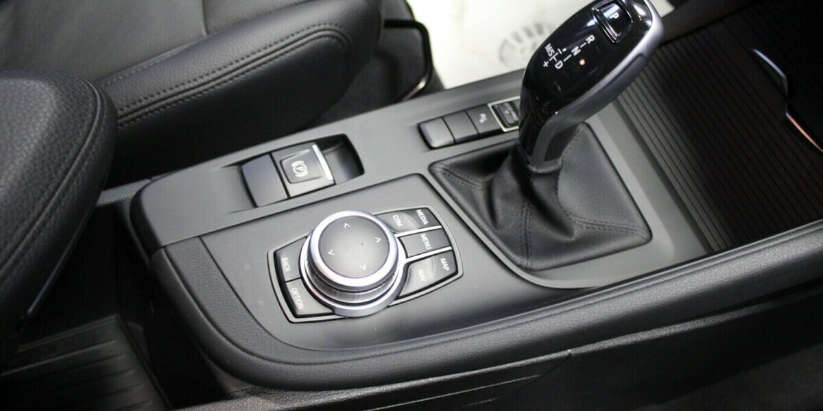 BMW X1 sDrive20i Aut. Advantage 17.320 km 29.980 &euro; Euskirchen 53881