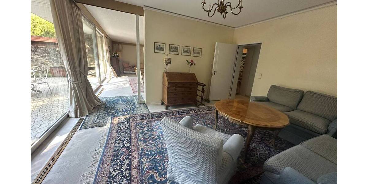 Einfamilienhaus Düren - 7 Zimmer, 265 m&sup2;, 849.000&euro; | Angebot:26435831