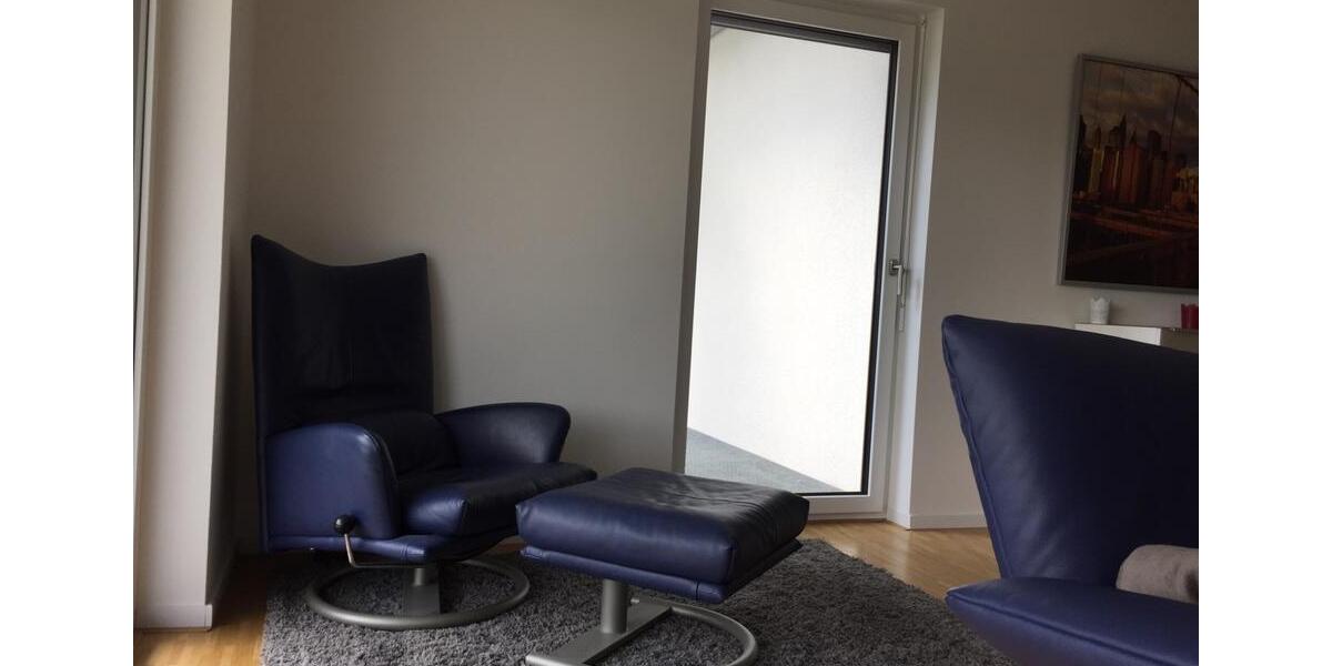 Etagenwohnung Bonn Hardtberg - 2 Zimmer, 69 m&sup2;, 1.350&euro; | Angebot:25903126