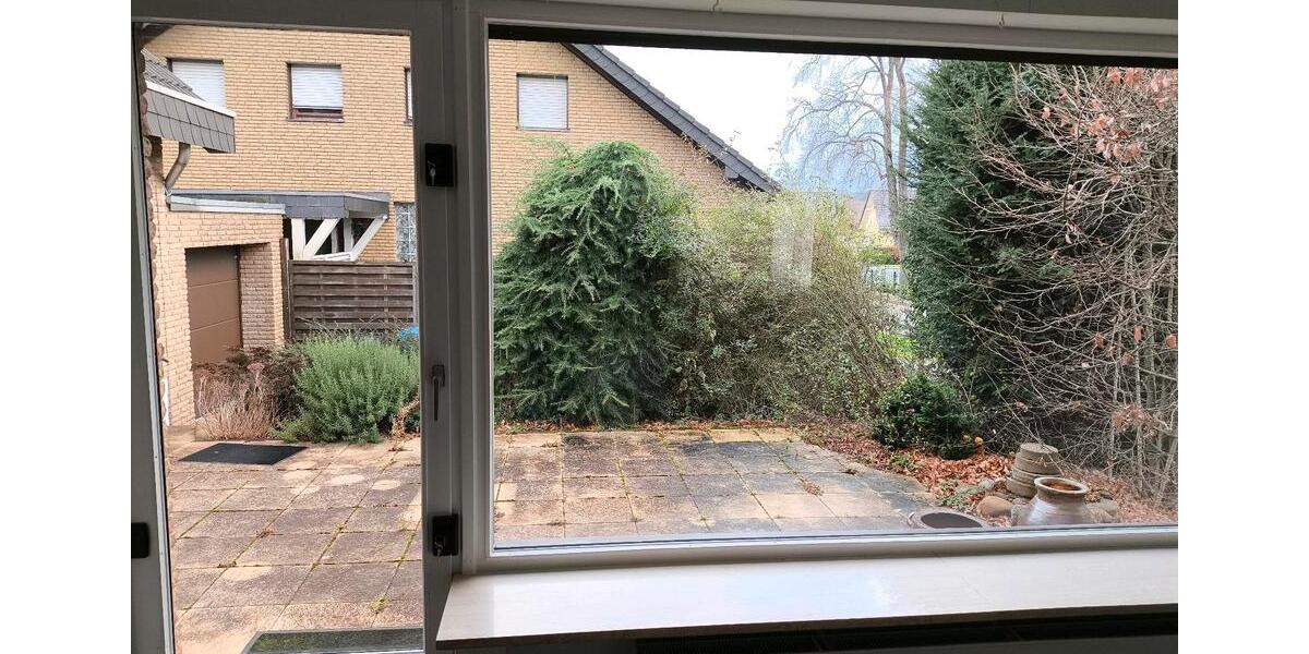 Erdgeschoßwohnung Mechernich - 3 Zimmer, 150 m&sup2;, 1.500&euro; | Angebot:23838632