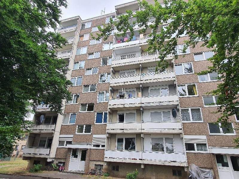 Etagenwohnung Niederkassel Lülsdorf - 3 Zimmer, 73 m&sup2;, 140.000&euro; | Angebot:25737039