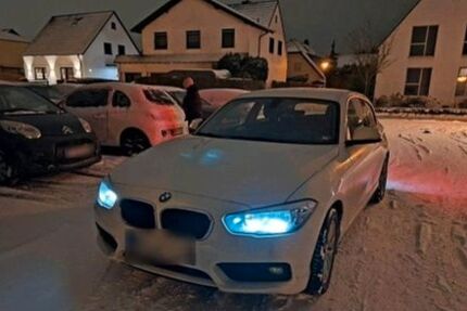 BMW 118 256.000 km 5.000 &euro; Brühl 50321
