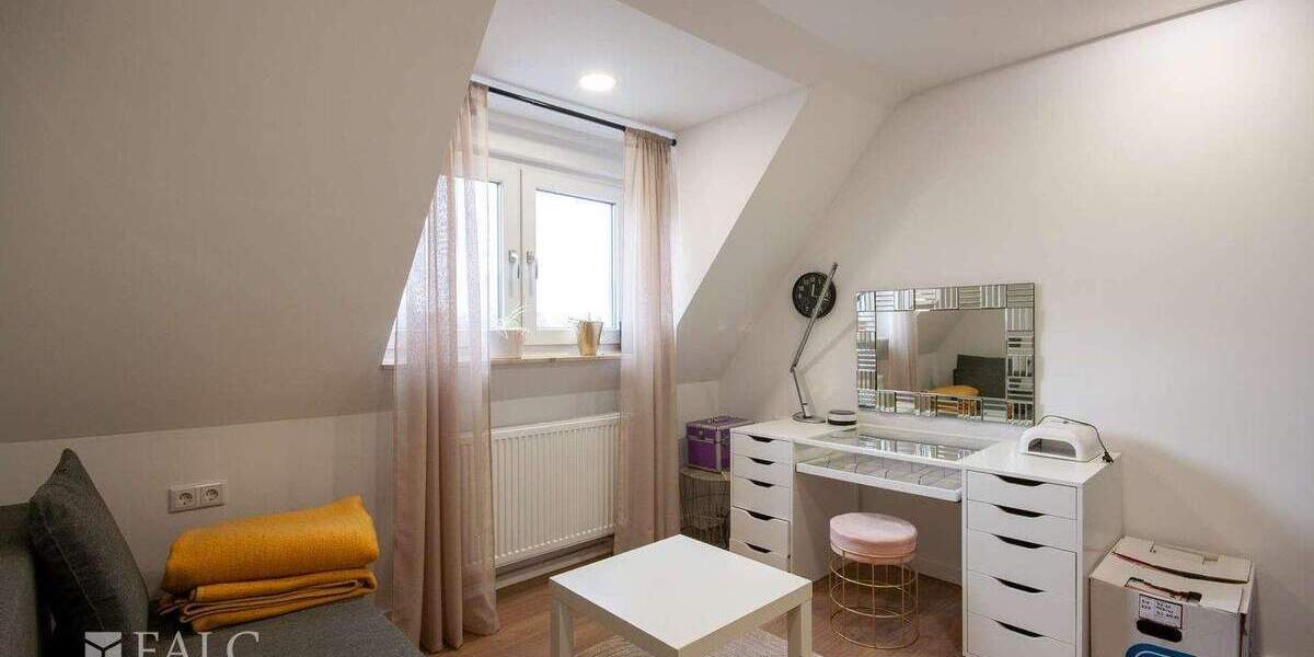 Doppelhaushälfte Kerpen Türnich - 4 Zimmer, 123 m&sup2;, 425.000&euro; | Angebot:25745649