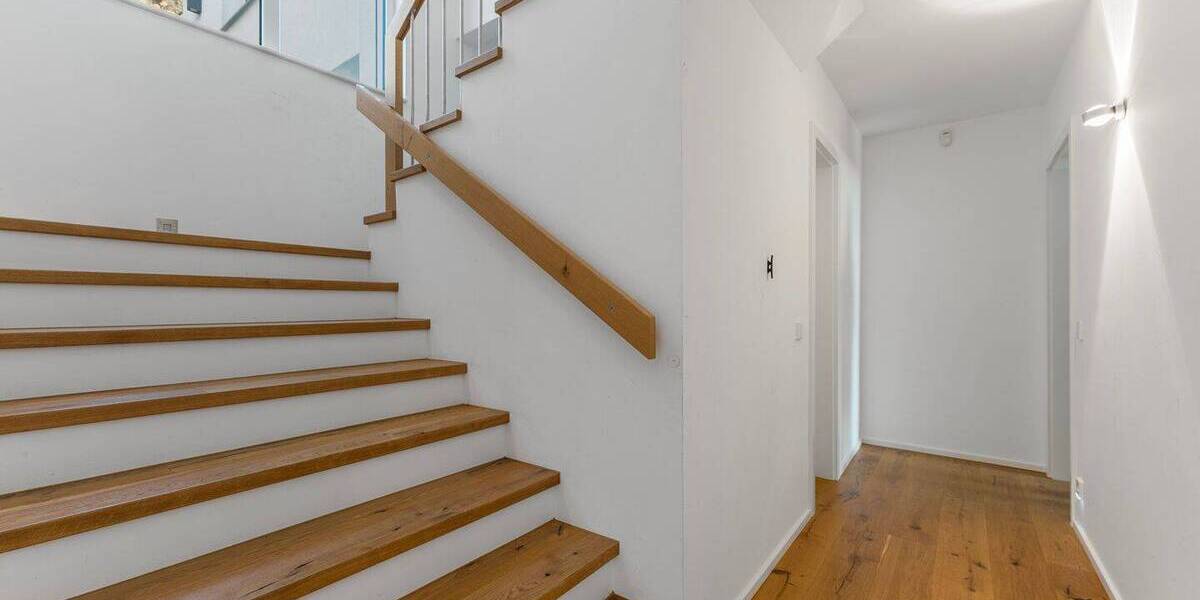 Einfamilienhaus Kreuzau Untermaubach - 7 Zimmer, 280 m&sup2;, 775.000&euro; | Angebot:25938946