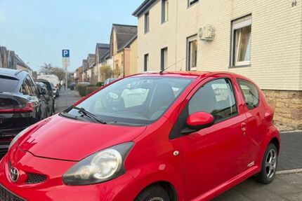 Toyota Aygo (X) 140.310 km 2.100 &euro; Euskirchen 53879