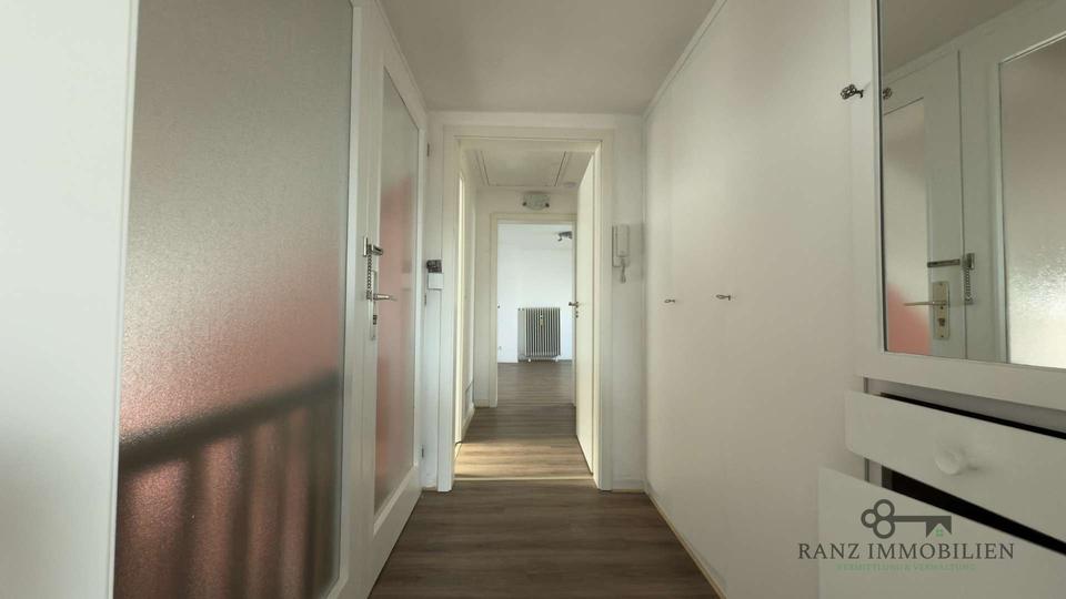 Dachgeschoßwohnung Kall - 2 Zimmer, 50 m&sup2;, 500&euro; | Angebot:26136382