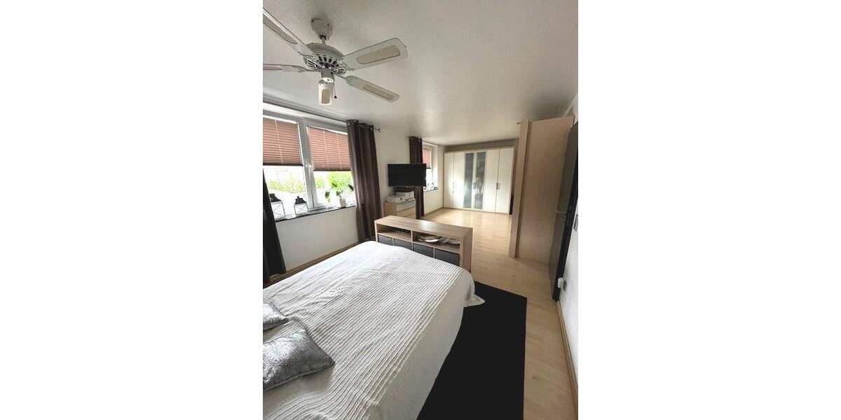 Mehrfamilienhaus, Wohnhaus Düren Niederau - 9 Zimmer, 300 m&sup2;, 599.000&euro; | Angebot:25740607