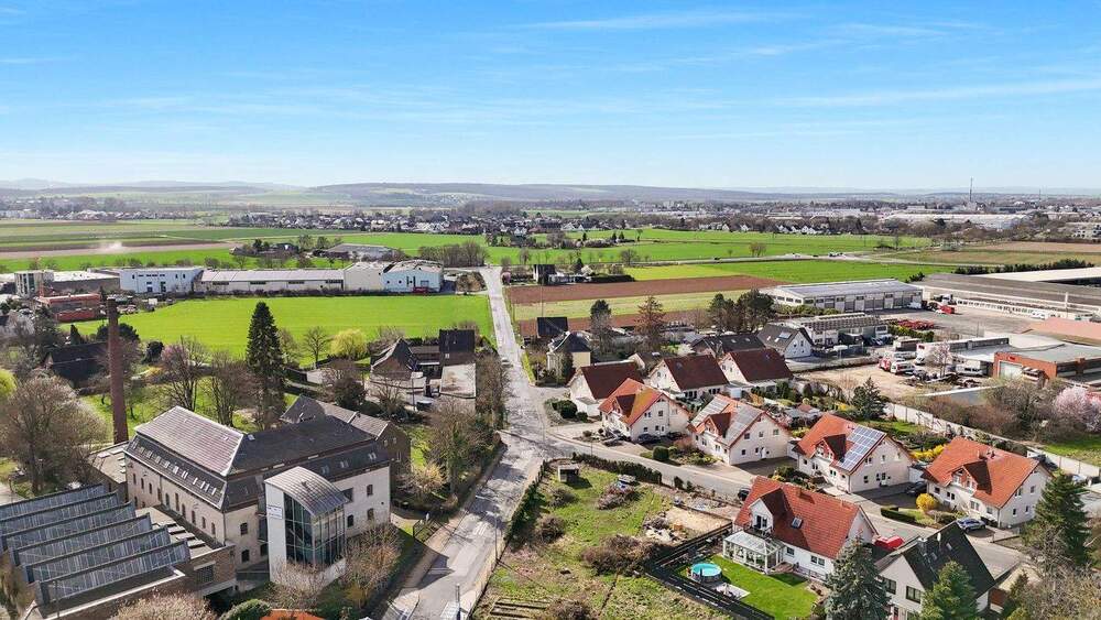 Einfamilienhaus Euskirchen Kuchenheim - 6 Zimmer, 155 m&sup2;, 349.000&euro; | Angebot:25799350