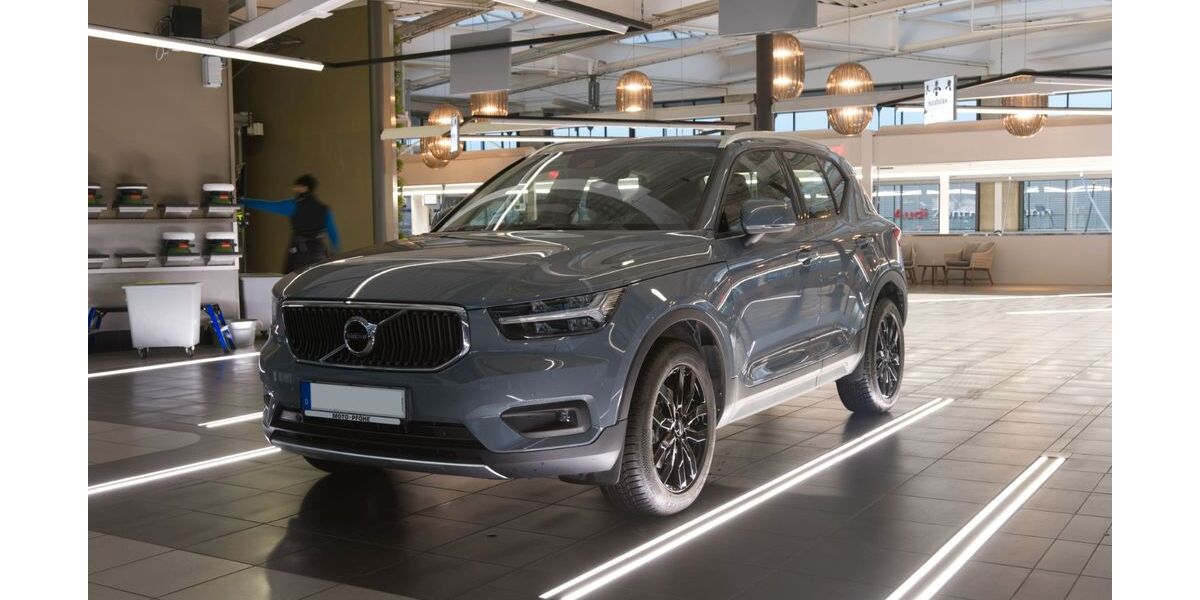 Volvo XC40 42.500 km 23.990 &euro; Bonn 53123