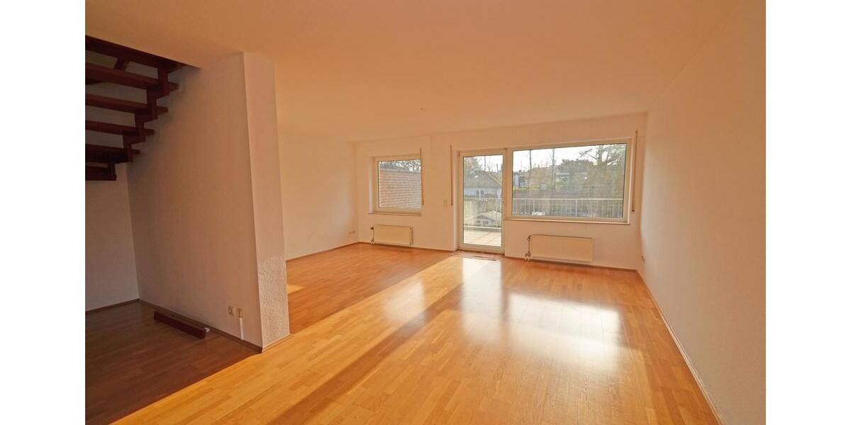 Etagenwohnung Brühl - 3 Zimmer, 92 m&sup2;, 1.280&euro; | Angebot:24712173