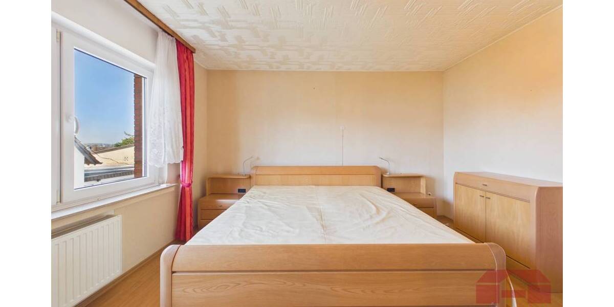 Reihenmittelhaus Zülpich / Ülpenich Ülpenich - 5 Zimmer, 118 m&sup2;, 225.000&euro; | Angebot:25984951