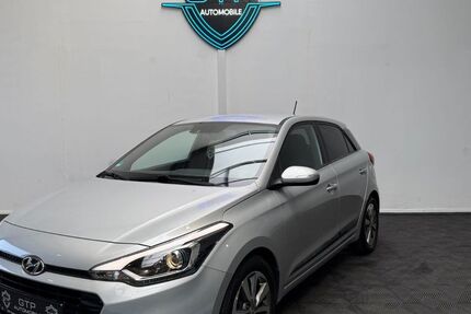 Hyundai i20 24.714 km 12.400 &euro; Alfter 53347