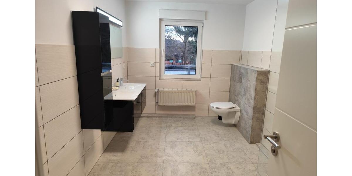 Einfamilienhaus Düren Rölsdorf - 7 Zimmer, 261 m&sup2;, 520.000&euro; | Angebot:25953421