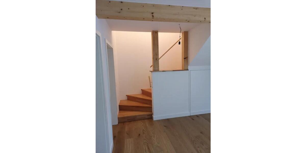 Einfamilienhaus Grafschaft - 7.5 Zimmer, 197 m&sup2;, 600.000&euro; | Angebot:25648968