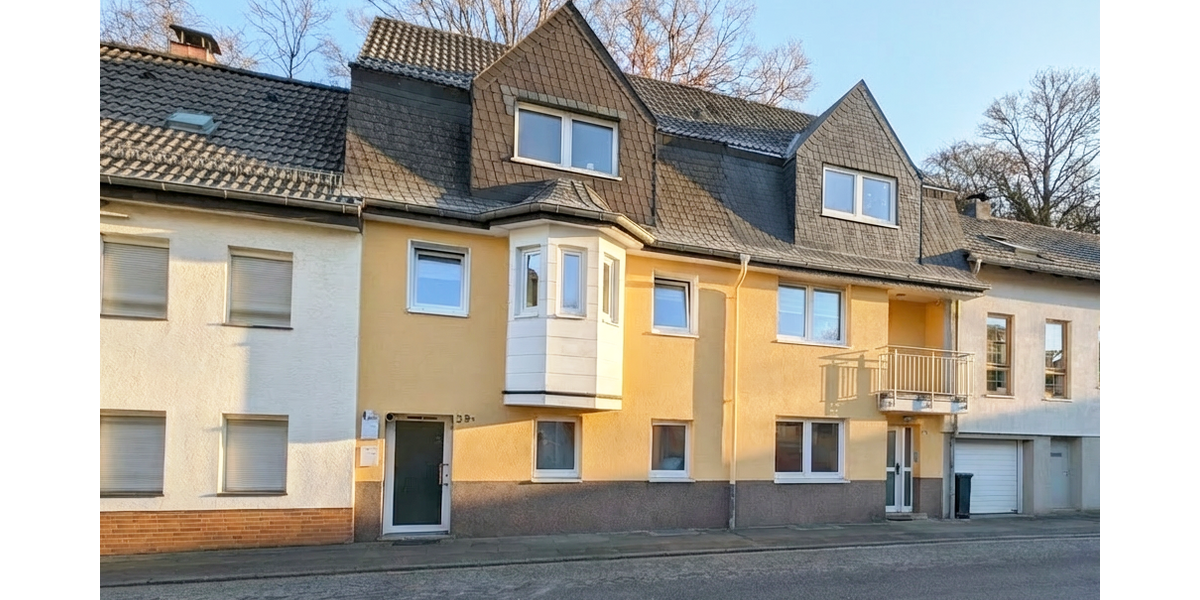 Einfamilienhaus Schleiden - 10 Zimmer, 219 m&sup2;, 430.000&euro; | Angebot:25930561