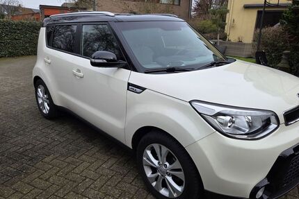 Kia Soul 86.000 km 8.800 &euro; Wesseling - Köln 50389