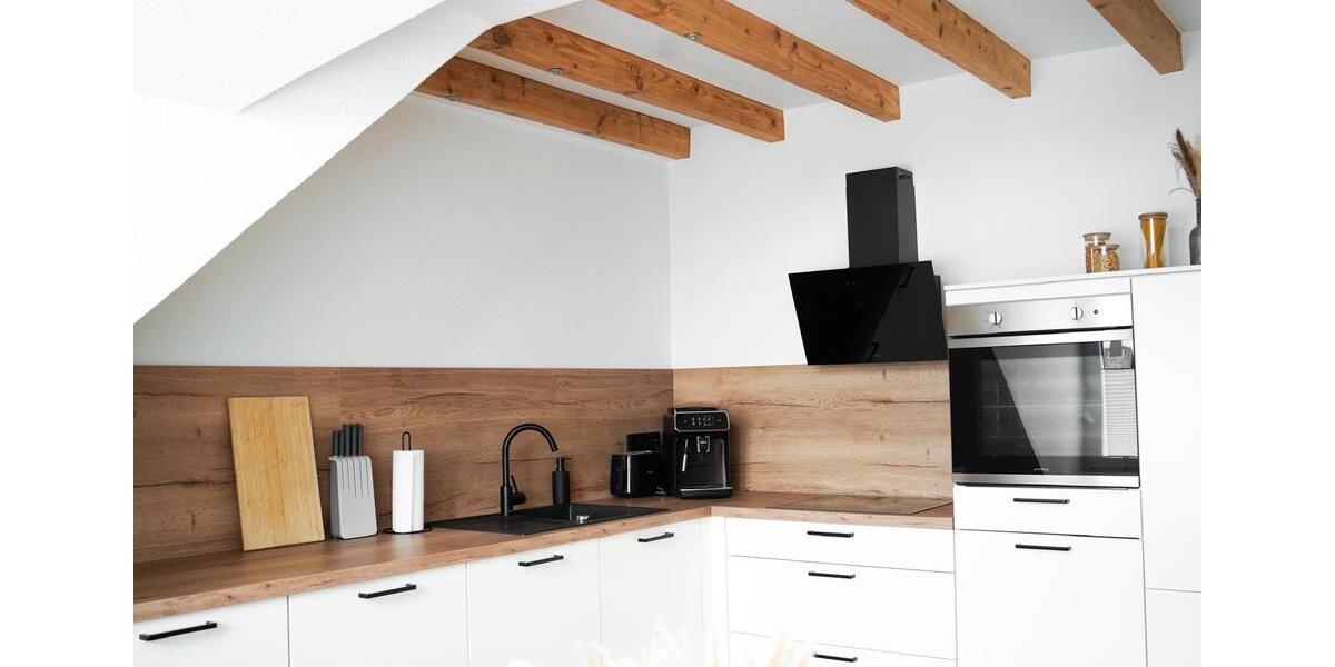 Dachgeschoßwohnung Bad Münstereifel - 3 Zimmer, 84 m&sup2;, 1.330&euro; | Angebot:25831733