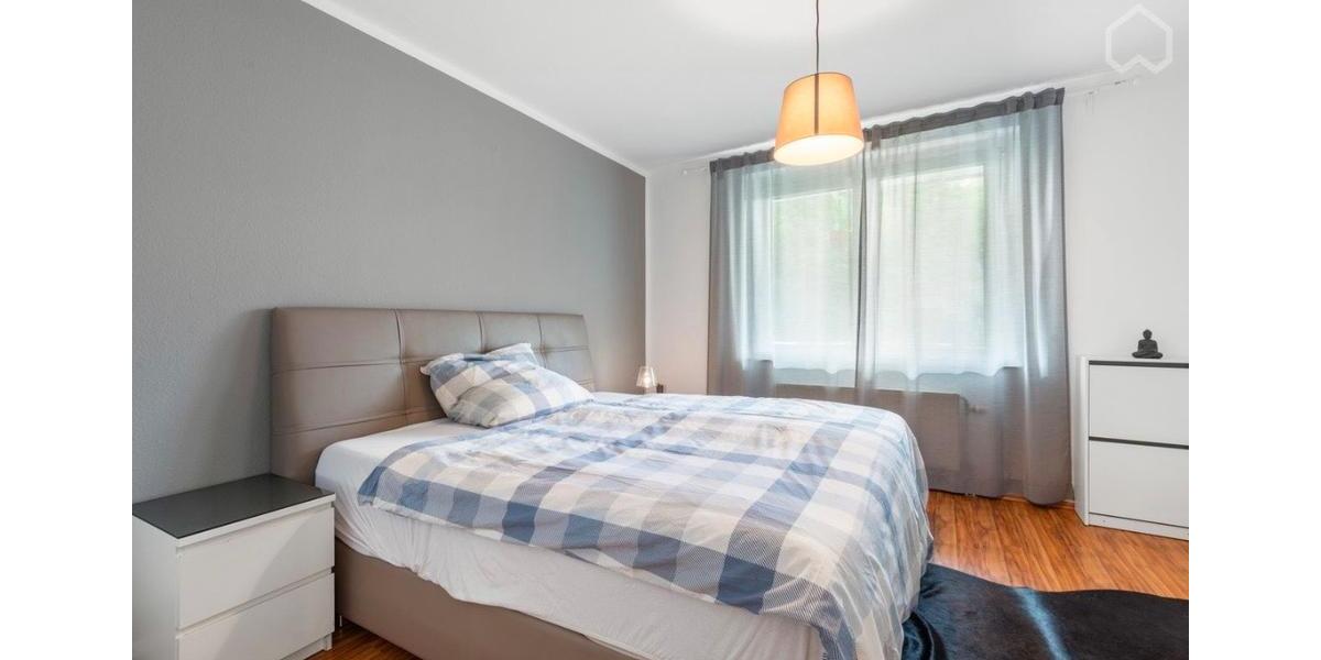 Etagenwohnung Niederkassel - 3 Zimmer, 65 m&sup2;, 1.650&euro; | Angebot:25944870