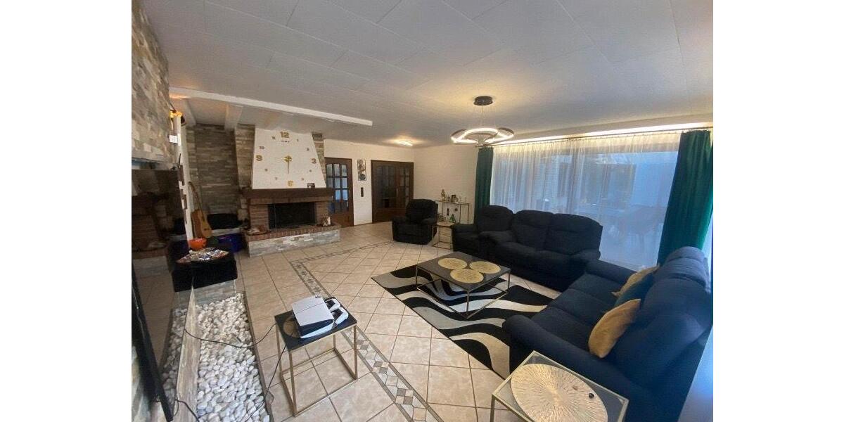 Einfamilienhaus Mechernich - 7 Zimmer, 244 m&sup2;, 539.000&euro; | Angebot:27080316