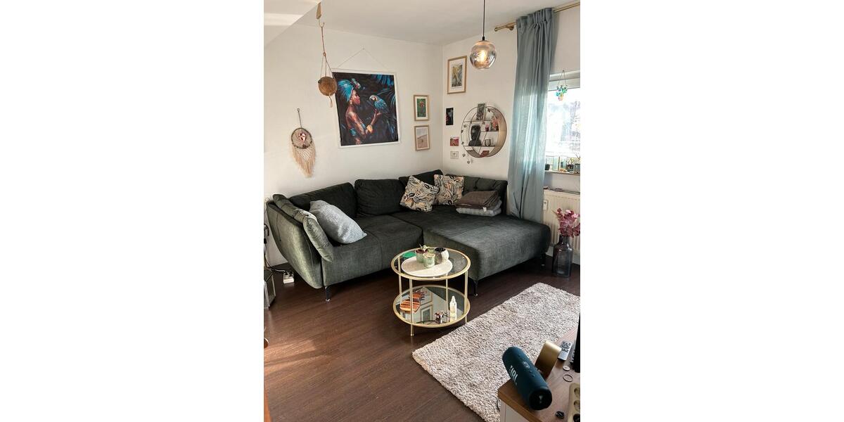 Dachgeschoßwohnung Hürth - 2.5 Zimmer, 55 m&sup2;, 1.000&euro; | Angebot:25081418