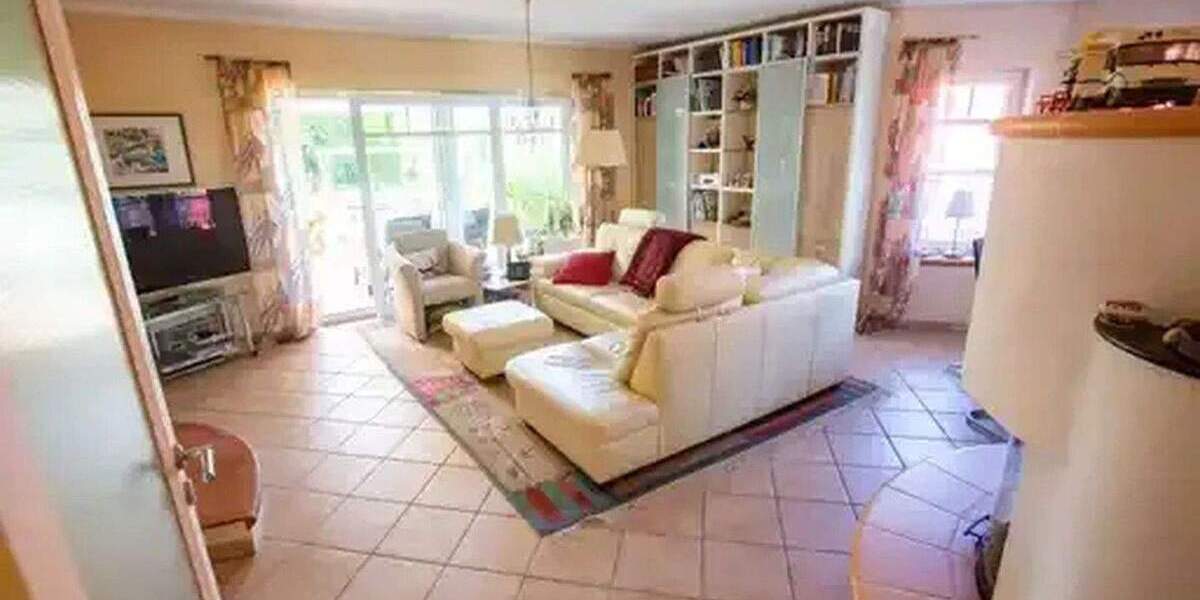 Mehrfamilienhaus, Wohnhaus Wachtberg-Niederbachem Niederbachem - 6 Zimmer, 207 m&sup2;, 799.000&euro; | Angebot:25760385