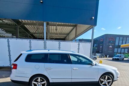 VW Passat Variant 250.295 km 3.300 &euro; Bonn 53115