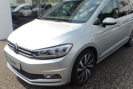 VW Touran 116.900 km 17.499 &euro; Königswinter 53639