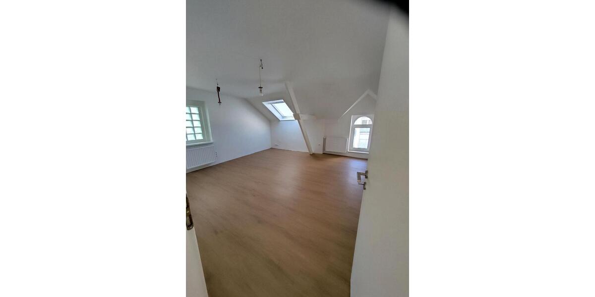 Villa Bonn Beuel-Mitte - 10 Zimmer, 350 m&sup2;, 5.350&euro; | Angebot:25967731