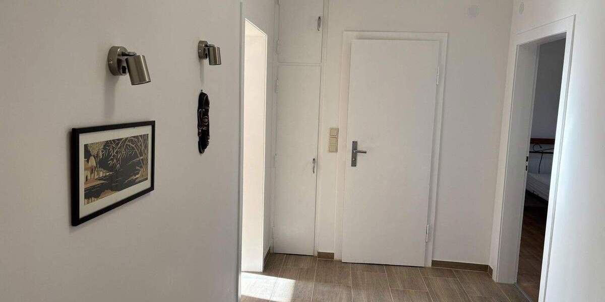 Etagenwohnung Bonn Plittersdorf - 3 Zimmer, 88 m&sup2;, 349.000&euro; | Angebot:25835444