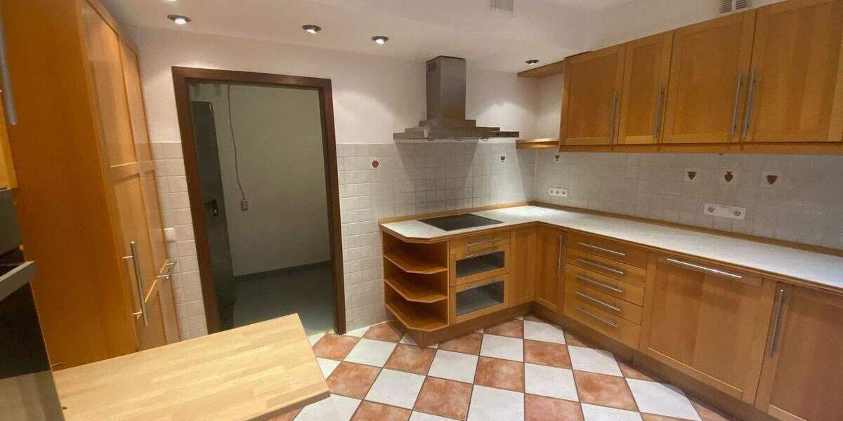 Terrassenwohnung Bonn Lannesdorf - 3 Zimmer, 151 m&sup2;, 637.000&euro; | Angebot:25666899