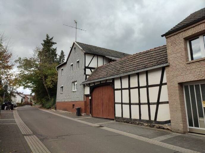 Mehrfamilienhaus, Wohnhaus Wachtberg Pech - 360.000&euro; | Angebot:25694060