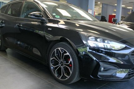 Ford Focus Turnier 1.5 EcoBlue St-Line X 155.940 km 11.480 &euro; Euskirchen 53881