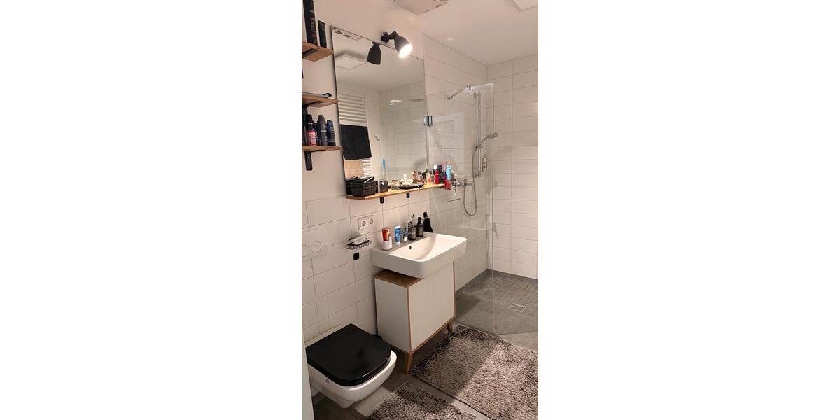 Etagenwohnung Köln Rodenkirchen - 1.5 Zimmer, 43 m&sup2;, 945&euro; | Angebot:25990109